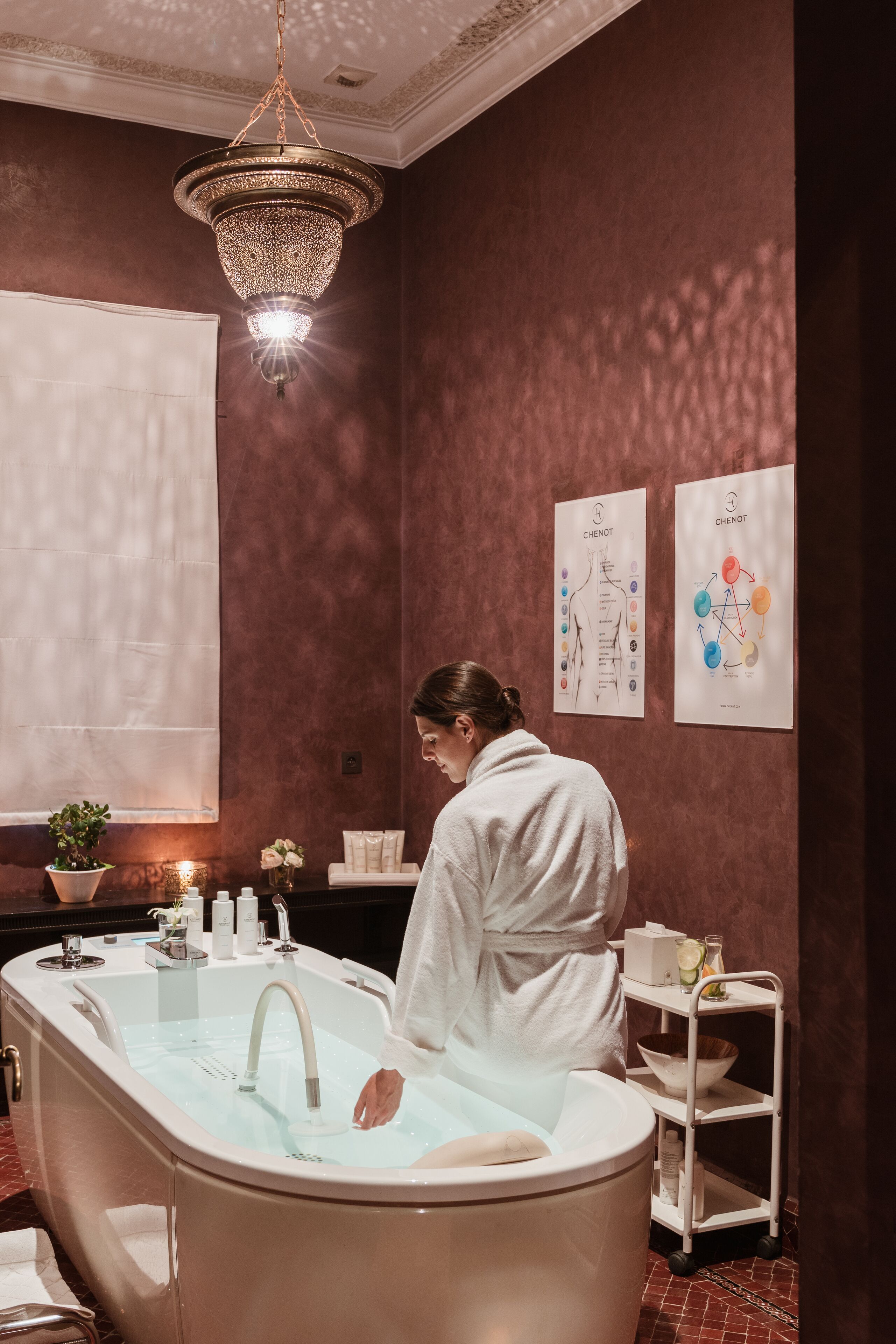 turkish bath/hammam, body treatments, hydrotherapy, aromatherapy