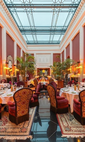 3 restaurants, breakfast, lunch, dinner served; Mediterranean cuisine