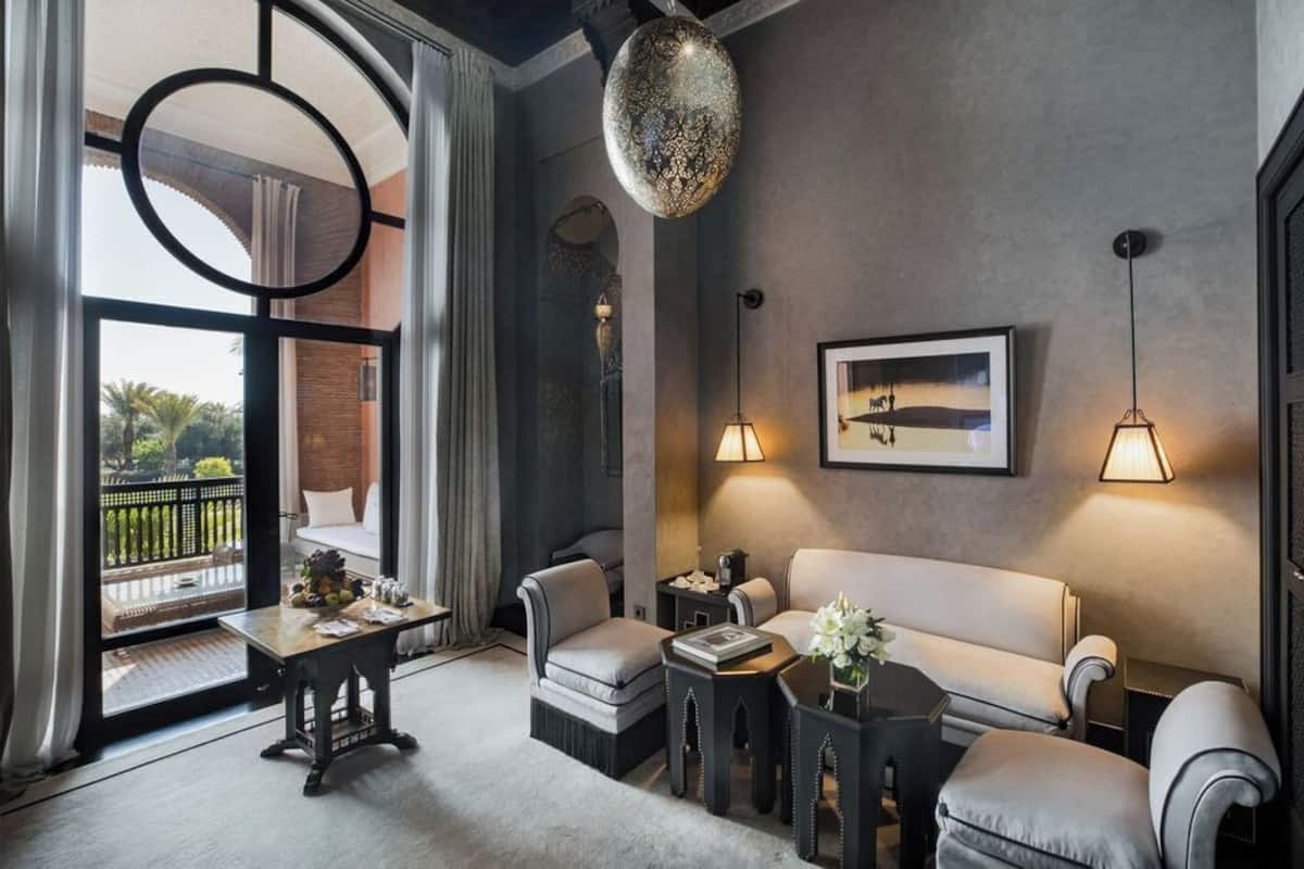 Premier Suite | Living area