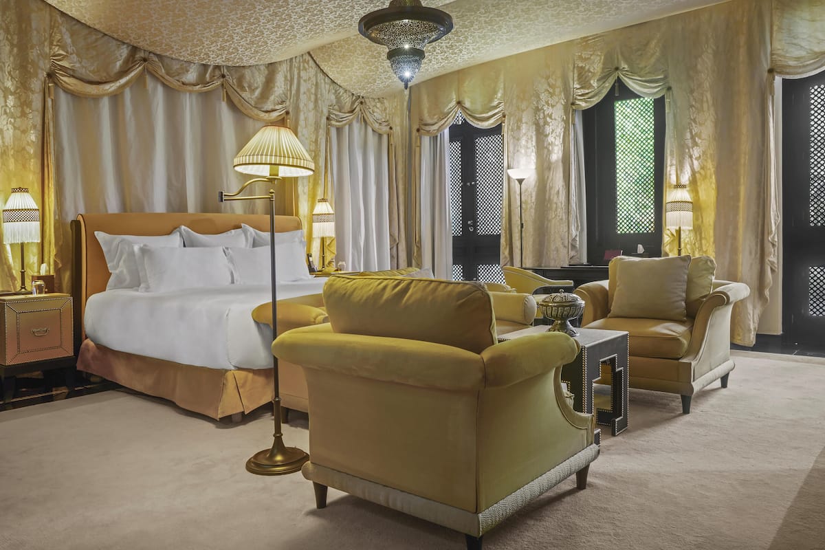 villa | premium bedding, minibar, in-room safe, individually decorated