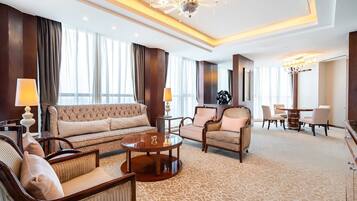 1 bedroom, down comforters, minibar, in-room safe