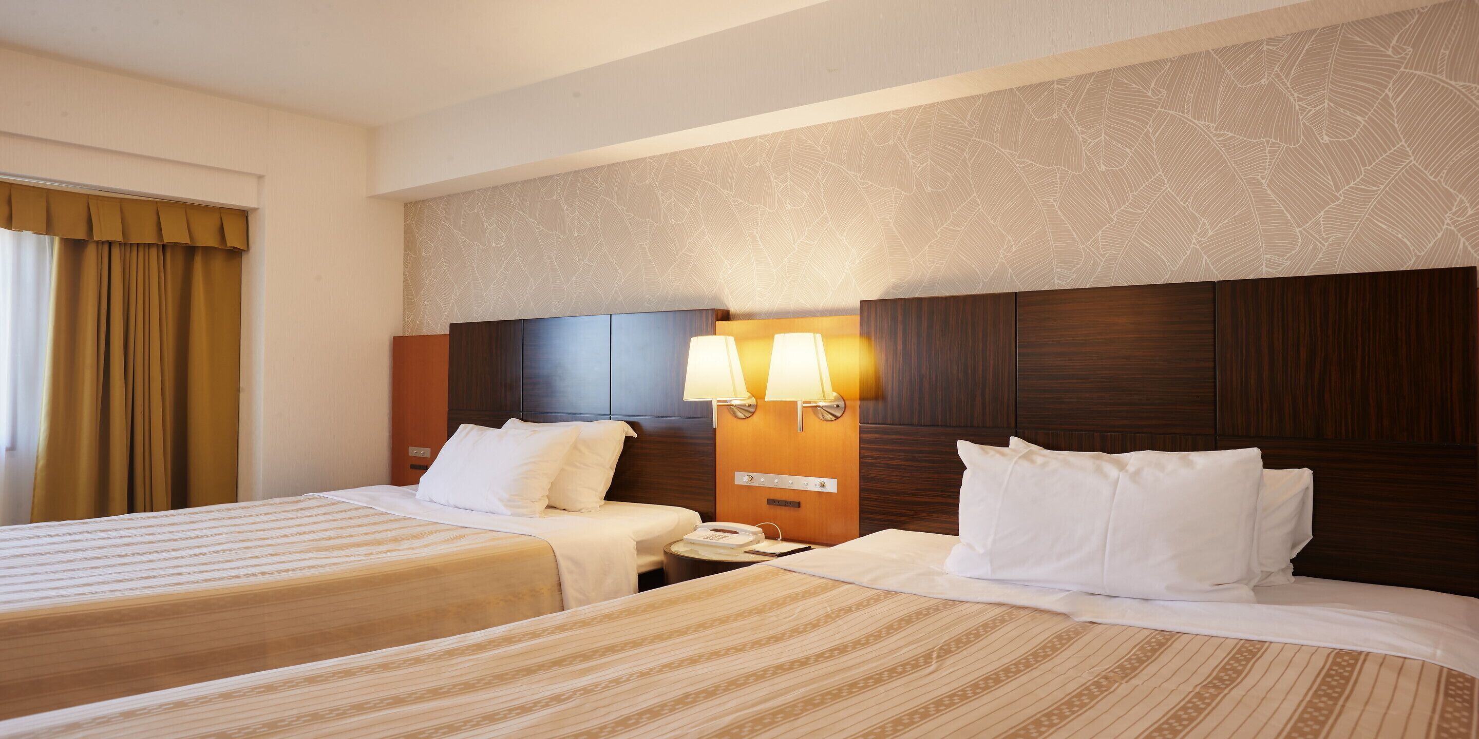 twin room, non smoking | 1 bedroom, premium bedding, desk, blackout curtains