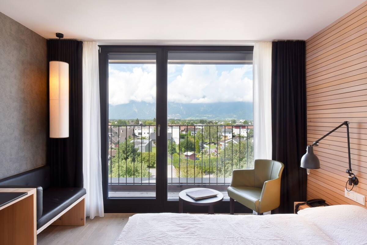 panoramic double room | hypo-allergenic bedding, in-room safe, individually decorated