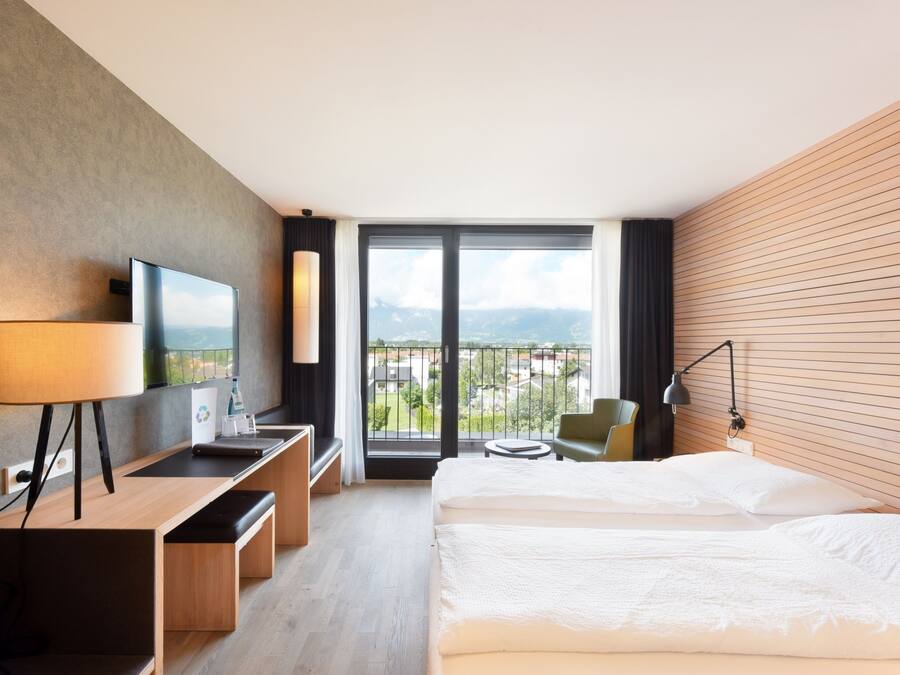 Hypo-allergenic bedding, in-room safe, individually decorated