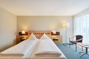 Hypo-allergenic bedding, in-room safe, individually decorated