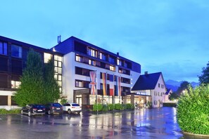 Front of property - evening/night