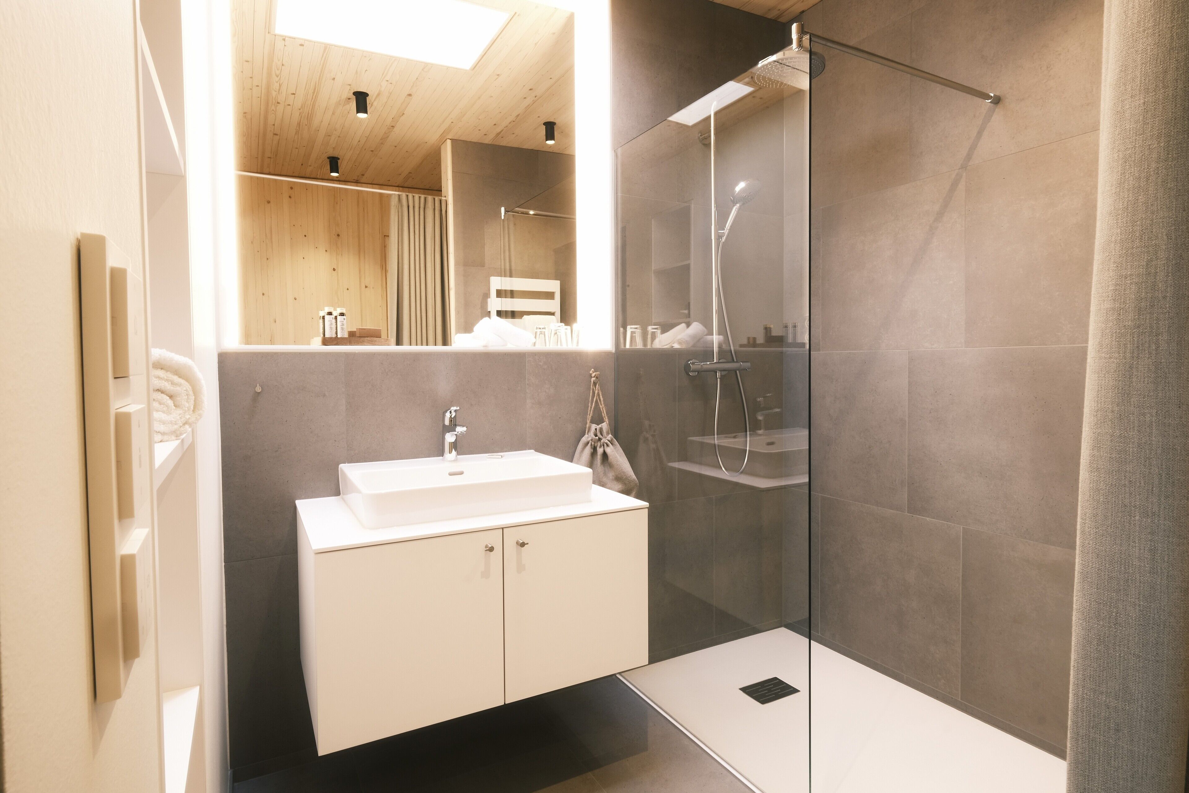 signature double room | bathroom | free toiletries, hair dryer, bathrobes, towels