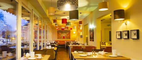 Buffet breakfast on weekends (EUR 14.50 per person)