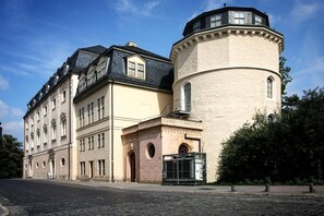 Esterni