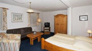 Unclassified image, 2 of 5, button - Hotel Bei Der Esplanade (Hamburg)