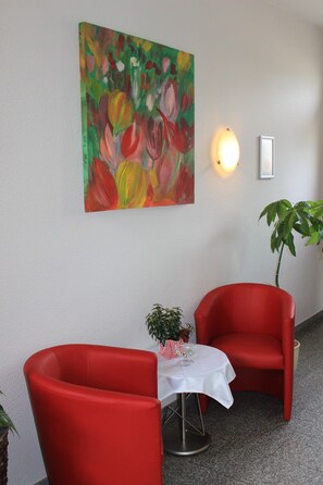 Lobby sitting area - Aparthotel 1A (Zwickau)