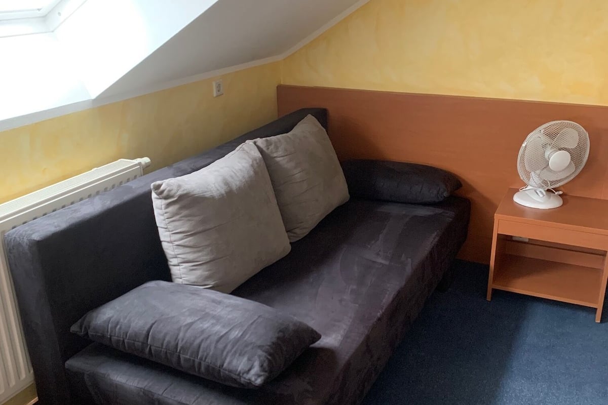 1 bedroom, hypo-allergenic bedding, in-room safe, desk