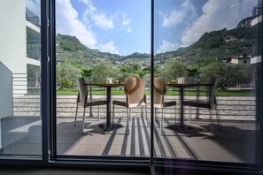 Doppelzimmer, Balkon | Terrasse/Patio