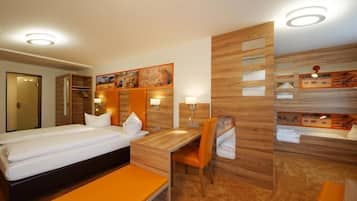 Familiekamer (2 adults and 4 children) | Hypoallergeen beddengoed, een bureau, gratis babybedden, gratis wifi