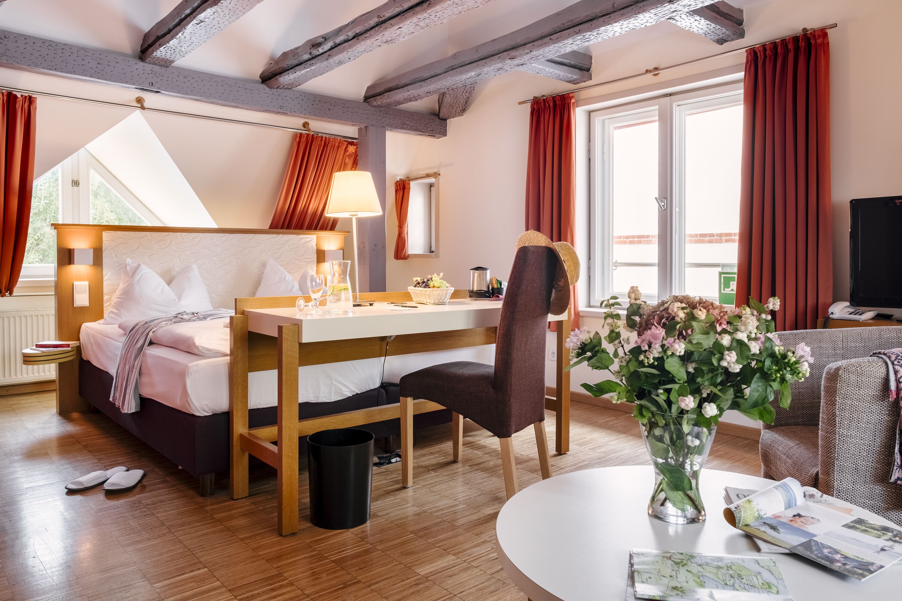 family room (family room, villa exclusiv) | living area | tv