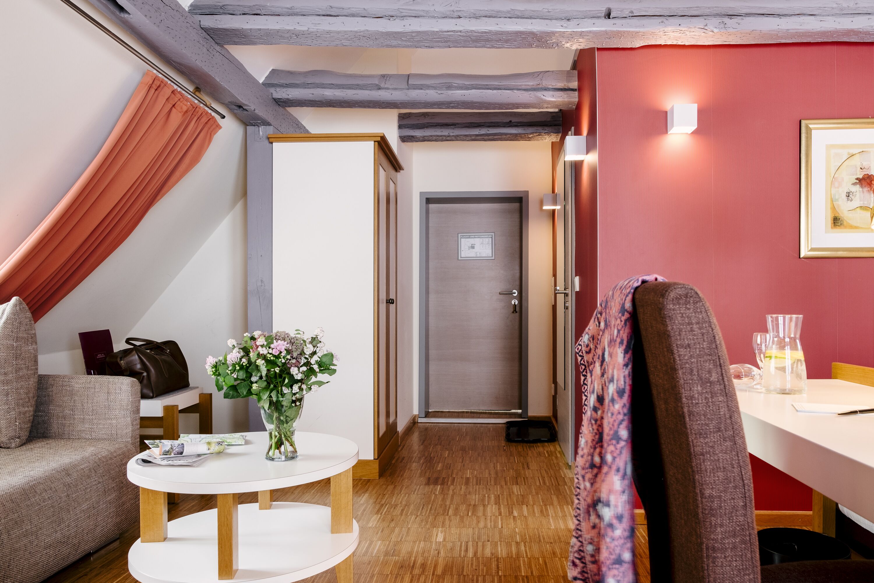 family room (family room, villa exclusiv) | living area | tv