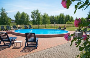 Udendørs pool