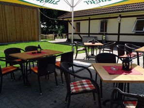 Local cuisine, al fresco dining