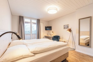 Standard Double Room, Balcony, Mountain View | Premium bedding, in-room safe, desk, laptop workspace
