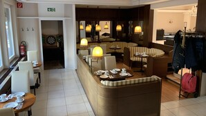 Unclassified image, 4 of 27, button - Hotel Hafner (Stuttgart)