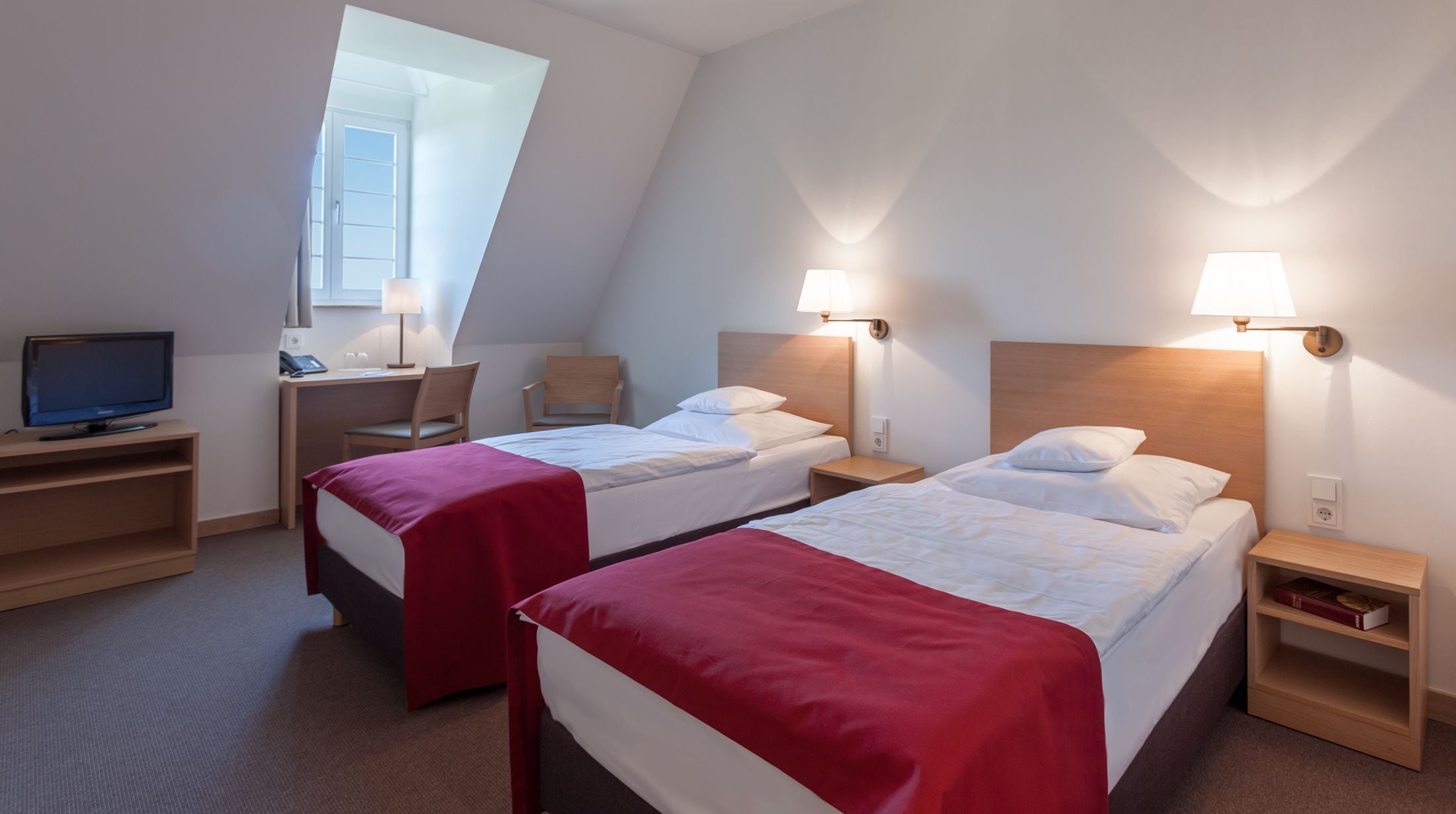 standard twin room | hypo-allergenic bedding, in-room safe, desk, blackout curtains