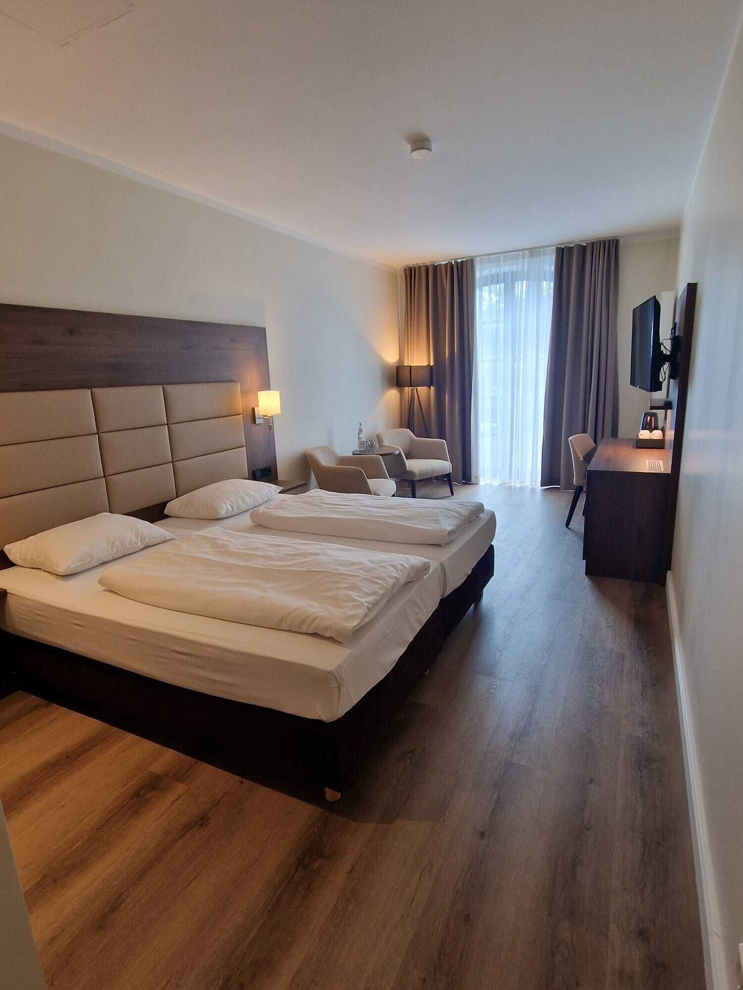 컴포트 더블룸 | 저자극성 침구, 미니바, 객실 내 금고, 책상