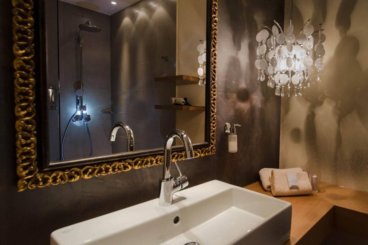 free toiletries, hair dryer, towels, soap