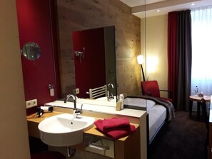 Superior Single Room - Hotel Post (Burghausen)
