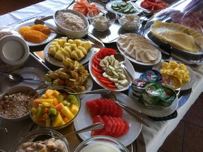 Dagelijks ontbijtbuffet (toeslag)
