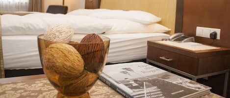 Suite junior | Ropa de cama de alta calidad, minibar, escritorio y insonorización