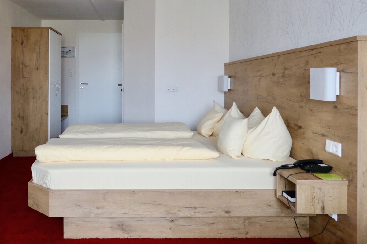 Chambre Double Standard, 1 lit double