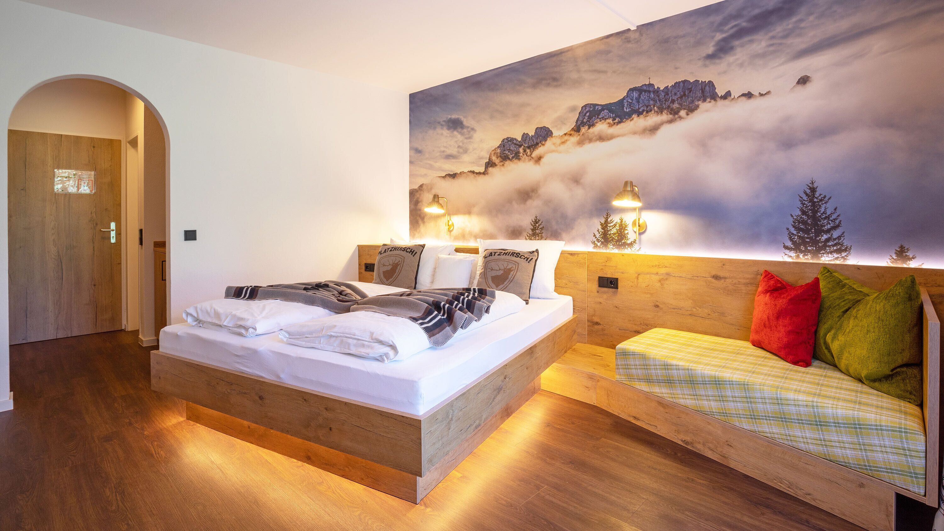 Superior-Doppelzimmer | Schreibtisch, laptopgeeigneter Arbeitsplatz, kostenloses WLAN