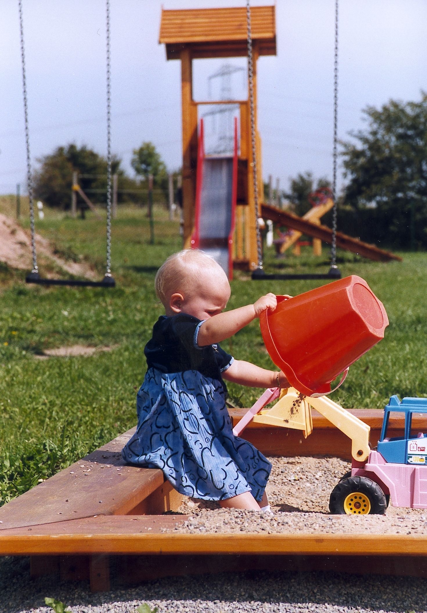 children’s play area – outdoor