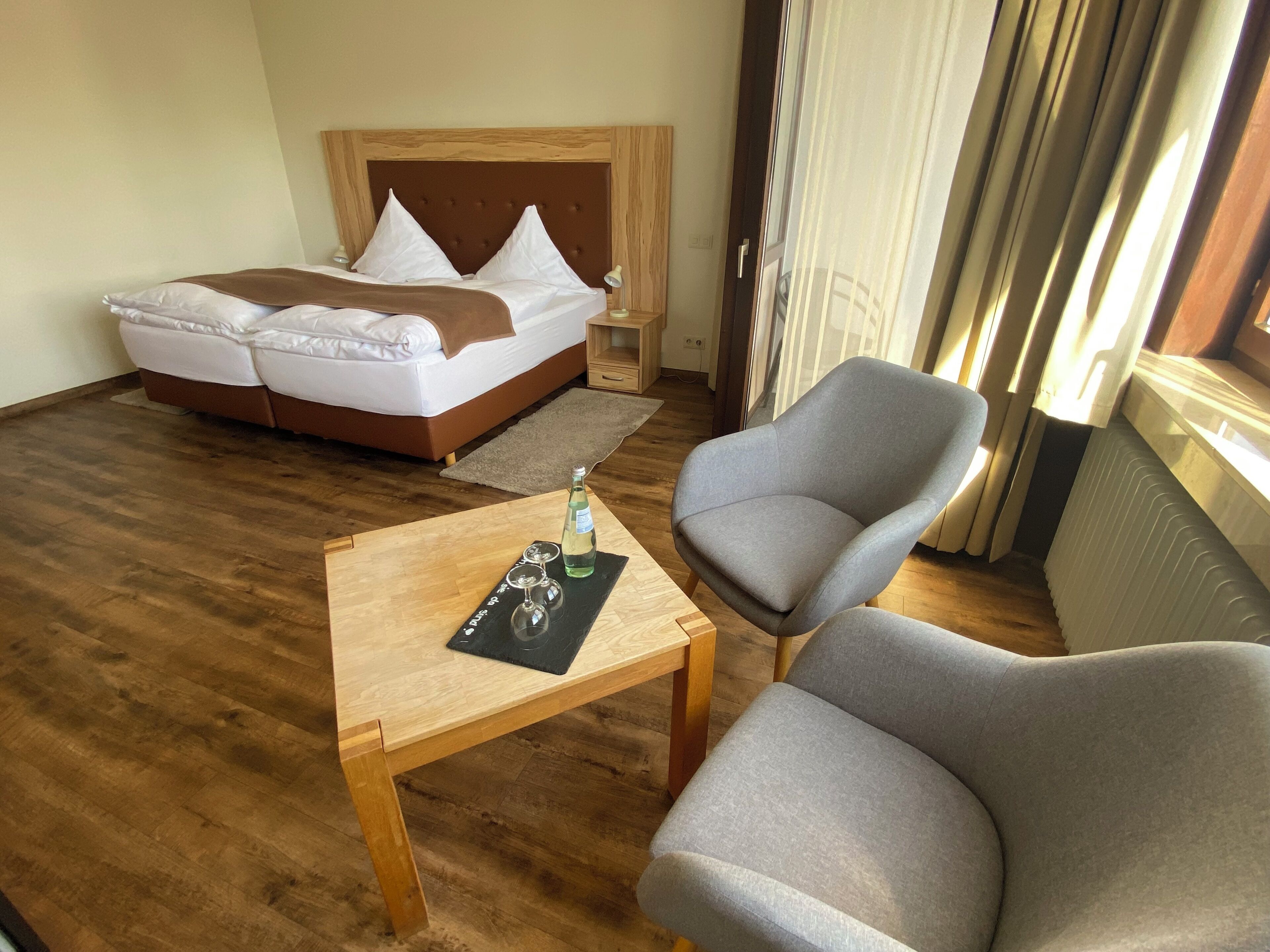 Desk, free WiFi, bed sheets