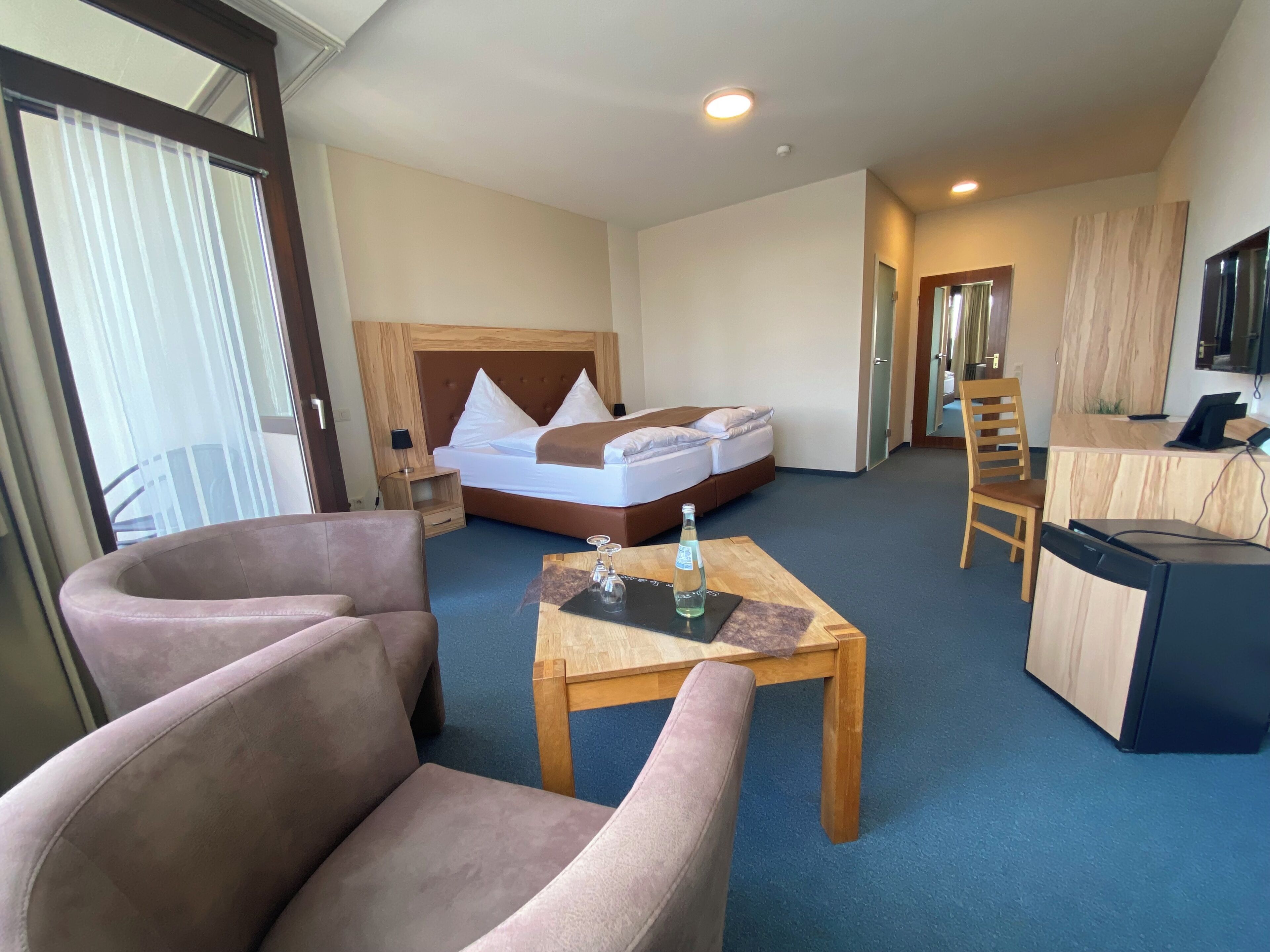 Desk, free WiFi, bed sheets