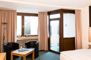 Schreibtisch, kostenloses WLAN, Bettwäsche