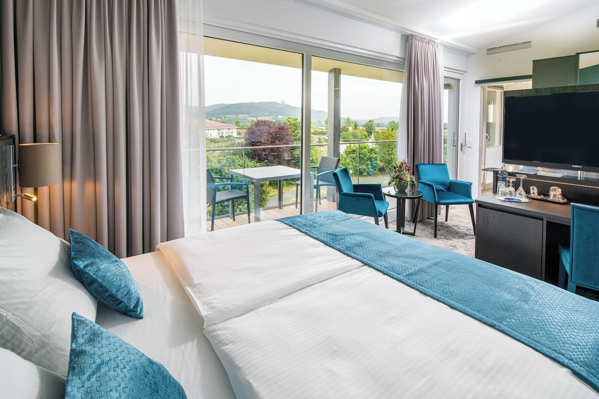 Executive Room, 1 Katil Kelamin (Double), Balcony | 1 bilik tidur, cadar kapas Mesir, peralatan tempat tidur premium 