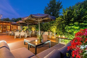 Bar (on property) - Best Western Plus Kurhotel an der Obermaintherme (Staffelstein)