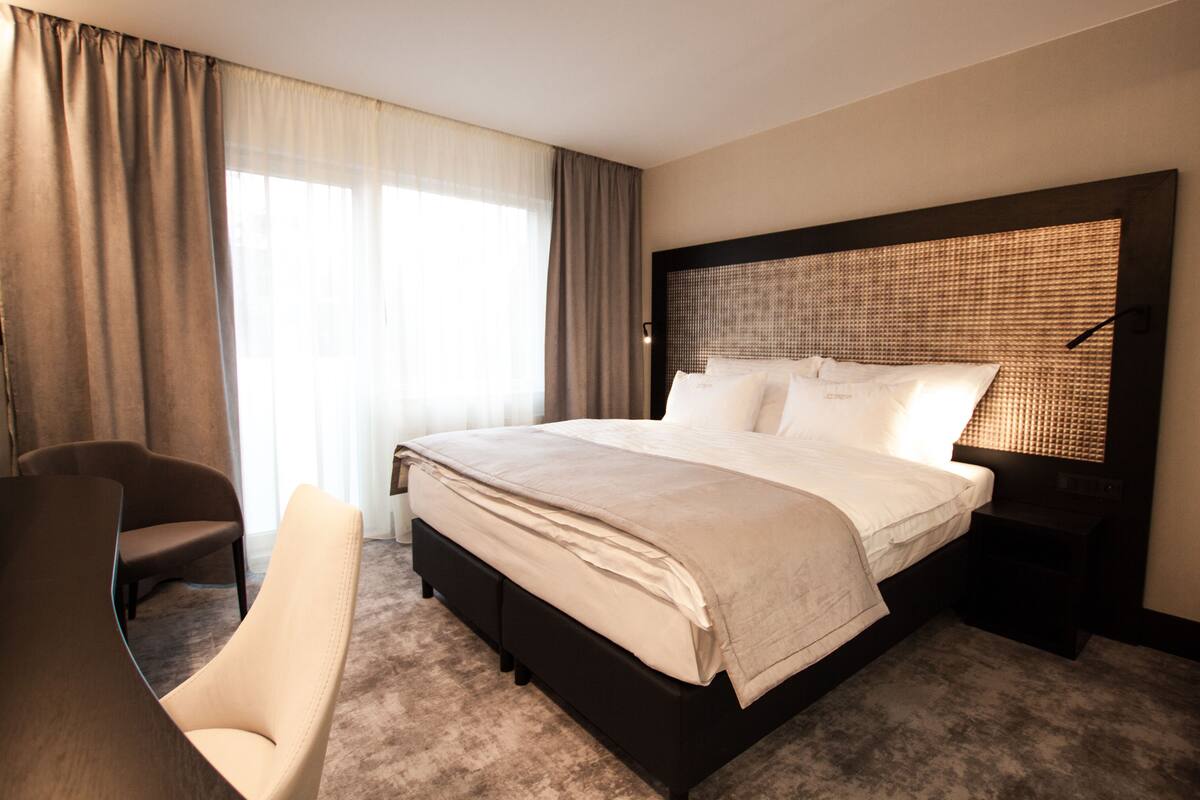Biancheria da letto di alta qualità, minibar, una cassaforte in camera