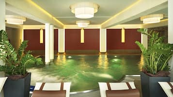 Indoor pool, pool loungers