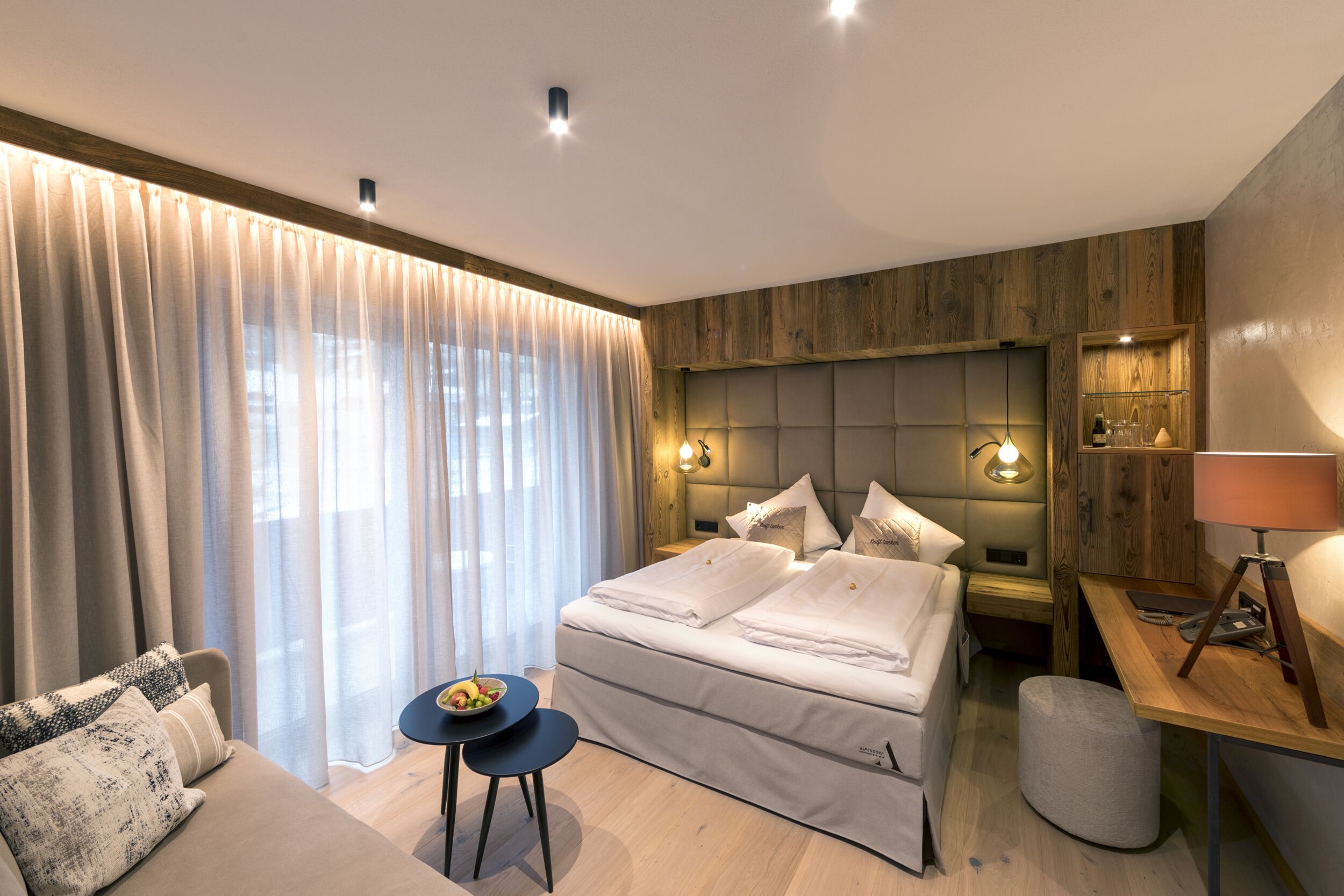 superior double room, balcony | hypo-allergenic bedding, down duvets, minibar, in-room safe