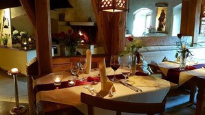 Lunch and dinner served - Gut Moierhof (Walting)