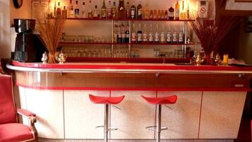 Bar (en la propiedad)