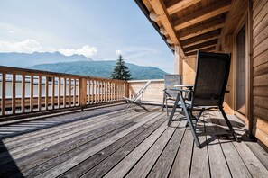 Ropa de cama hipoalergénica y minibar 