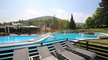 Sun deck