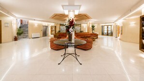 Reception - Phi Hotel Pianfei (Pianfei)