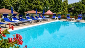 Pool - Phi Hotel Pianfei (Pianfei)