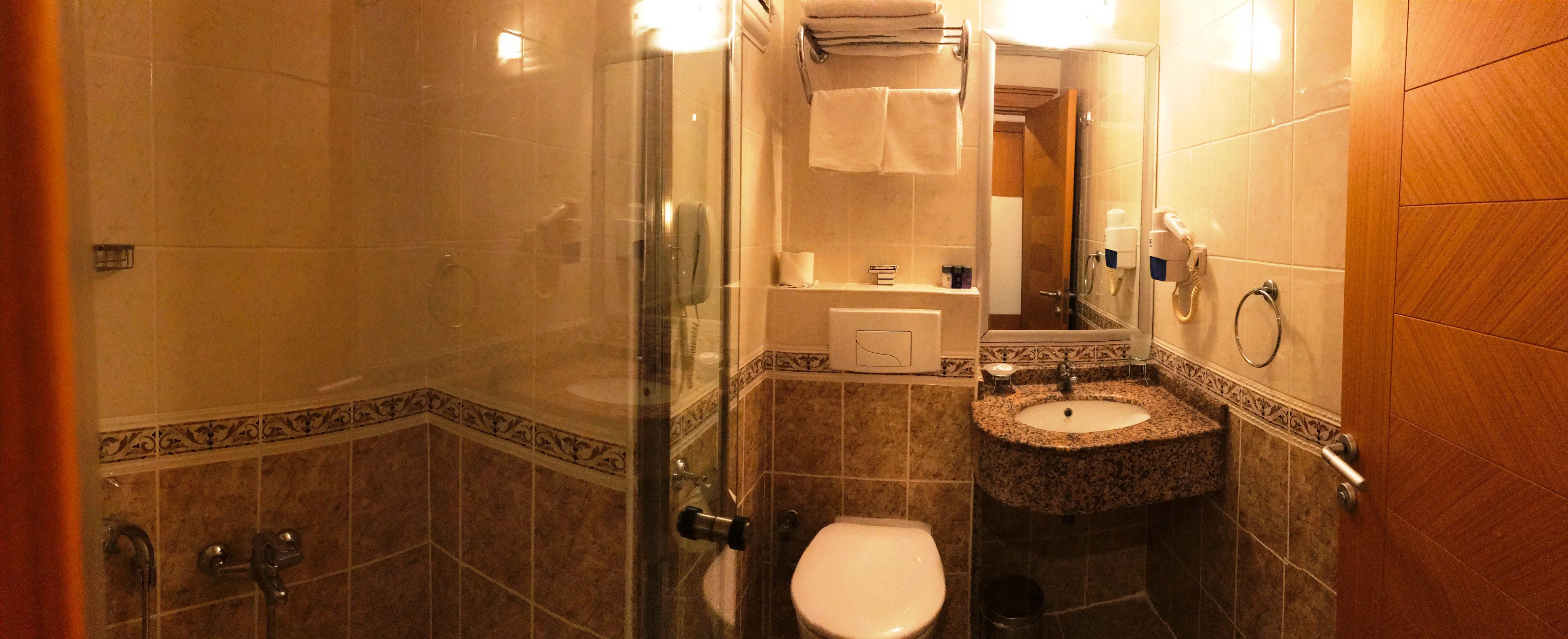 standard single room, 1 single bed | bathroom | shower, hair dryer, towels