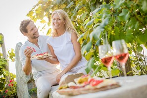 BBQ/picnic Area - Thermenhotel PuchasPLUS (Stegersbach)
