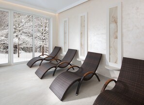 Un sauna, baño turco, aguas termales/minerales, tratamientos corporales